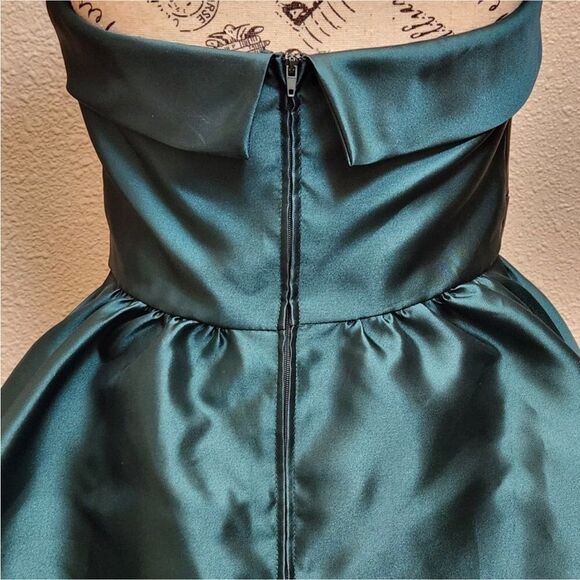 Mini cocktail dress emerald green - Picture 9 of 11